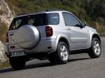 Toyota RAV4 3-Door 2003 года